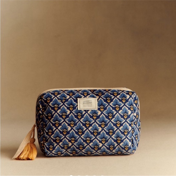 Sezane Handbags - Sezane Antoinette Poisson Toiletry Bag Blue Diamond Cosmetic Travel Case Makeup